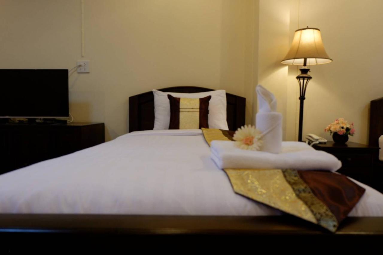 Nanbaankhun Hotel מראה חיצוני תמונה