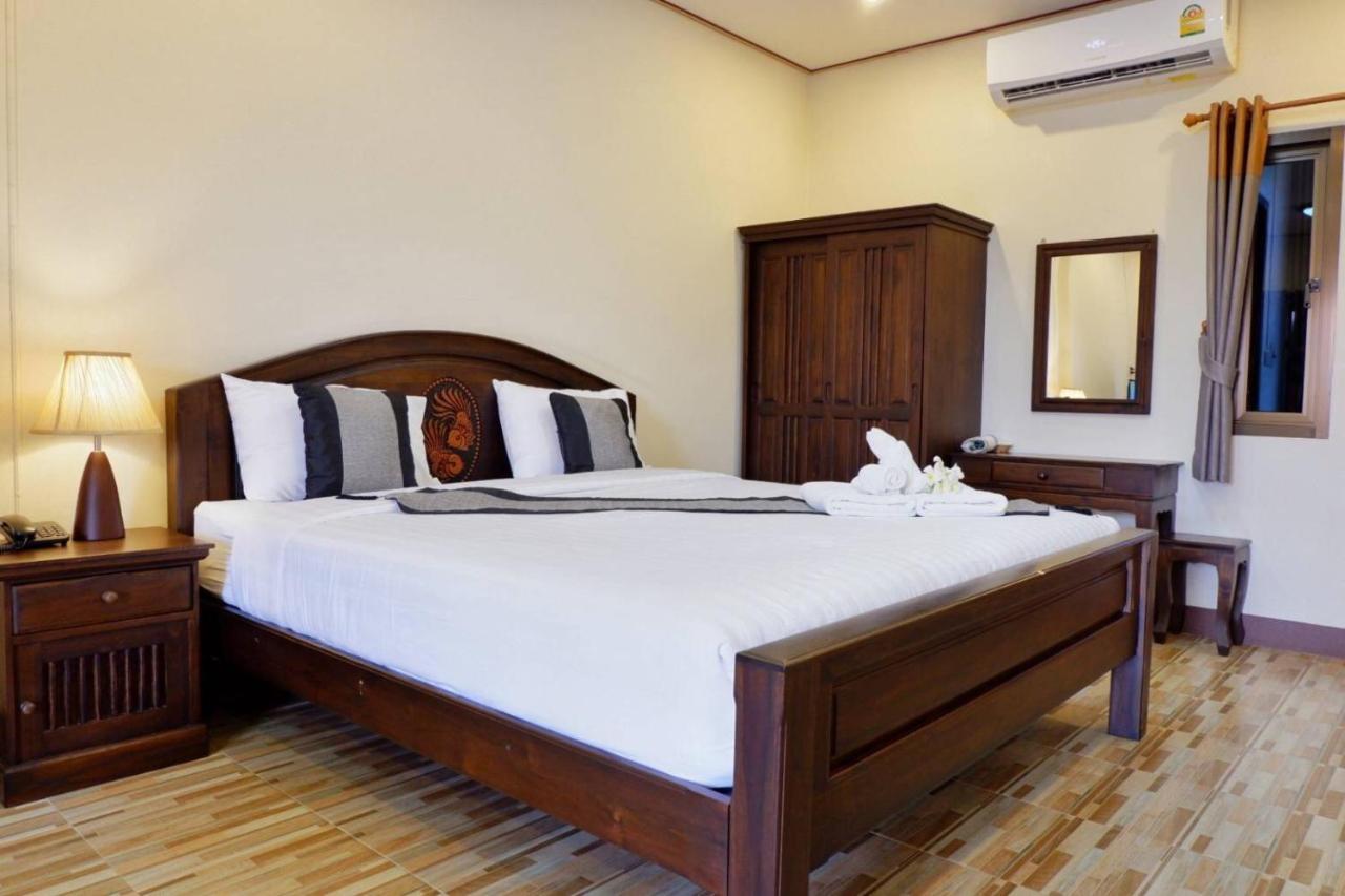 Nanbaankhun Hotel מראה חיצוני תמונה
